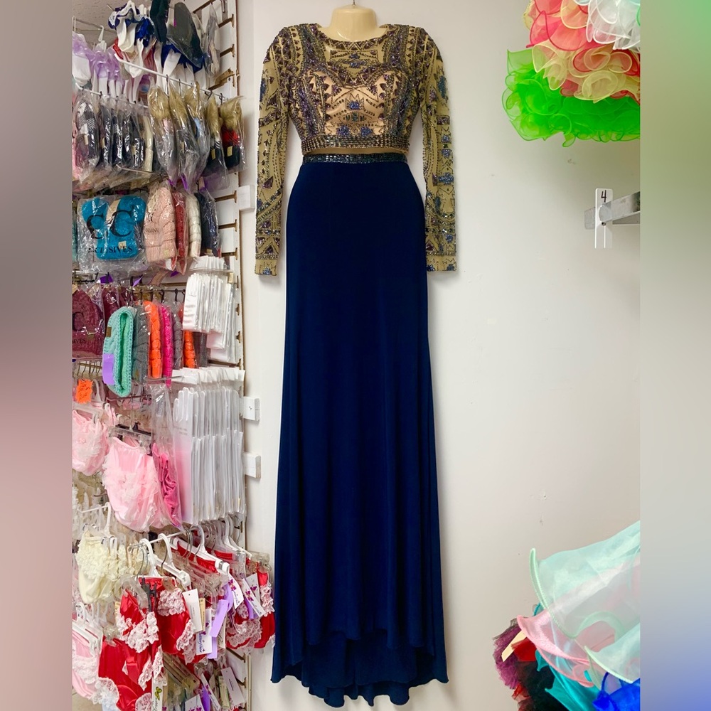 Sherri Hill Size 2 Navy Blue Beaded 2Pc Beaded Prom Homecoming Pageant Dress NWT